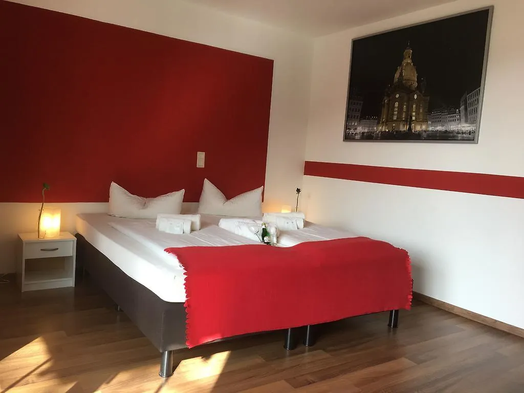 Altstadtperle Apartments & Studios Dresden